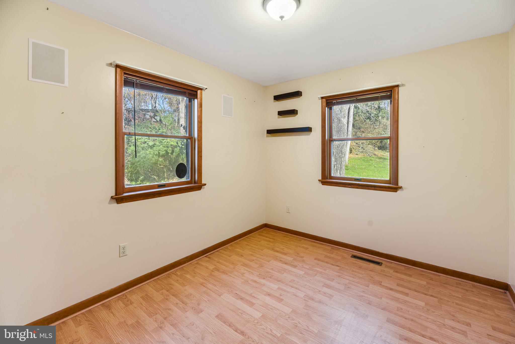 435 Speedwell Forge Road Lititz, PA 17543 - Photo 12 of 28