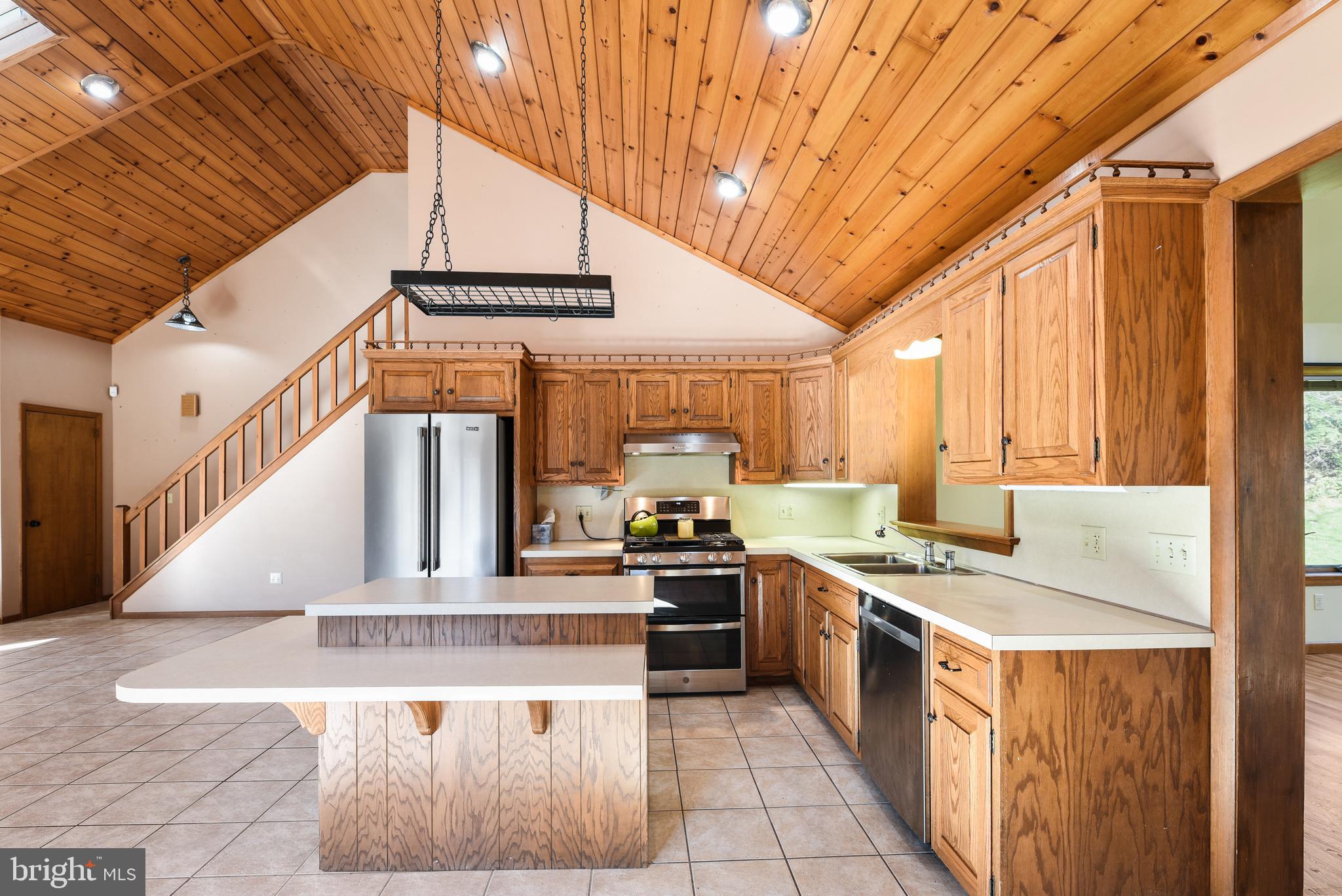 435 Speedwell Forge Road Lititz, PA 17543 - Photo 5 of 28