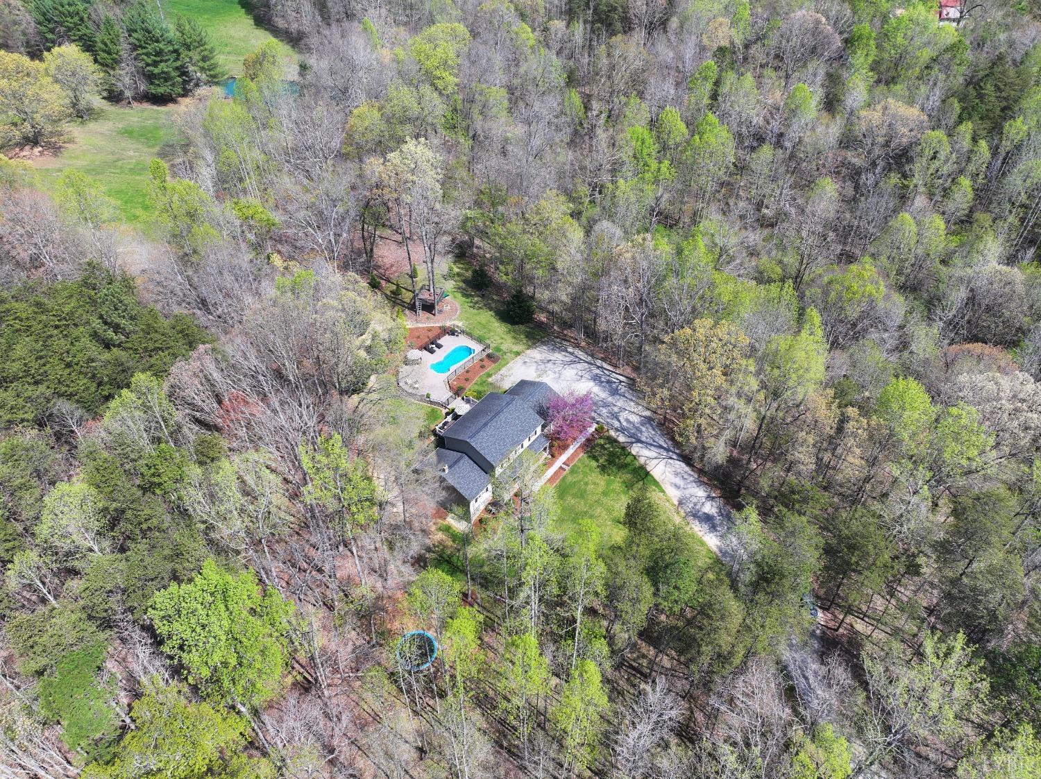 120 Ripley Drive Danville, VA 24540 - Photo 12 of 71