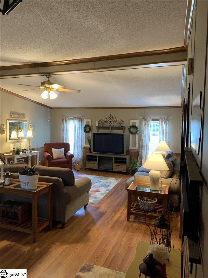 992 Durbin Road Fountain Inn, SC 29644 - Photo 3 of 16 Gallery Image 3