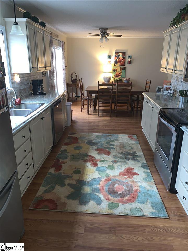 992 Durbin Road Fountain Inn, SC 29644 - Photo 5 of 16 Gallery Image 5