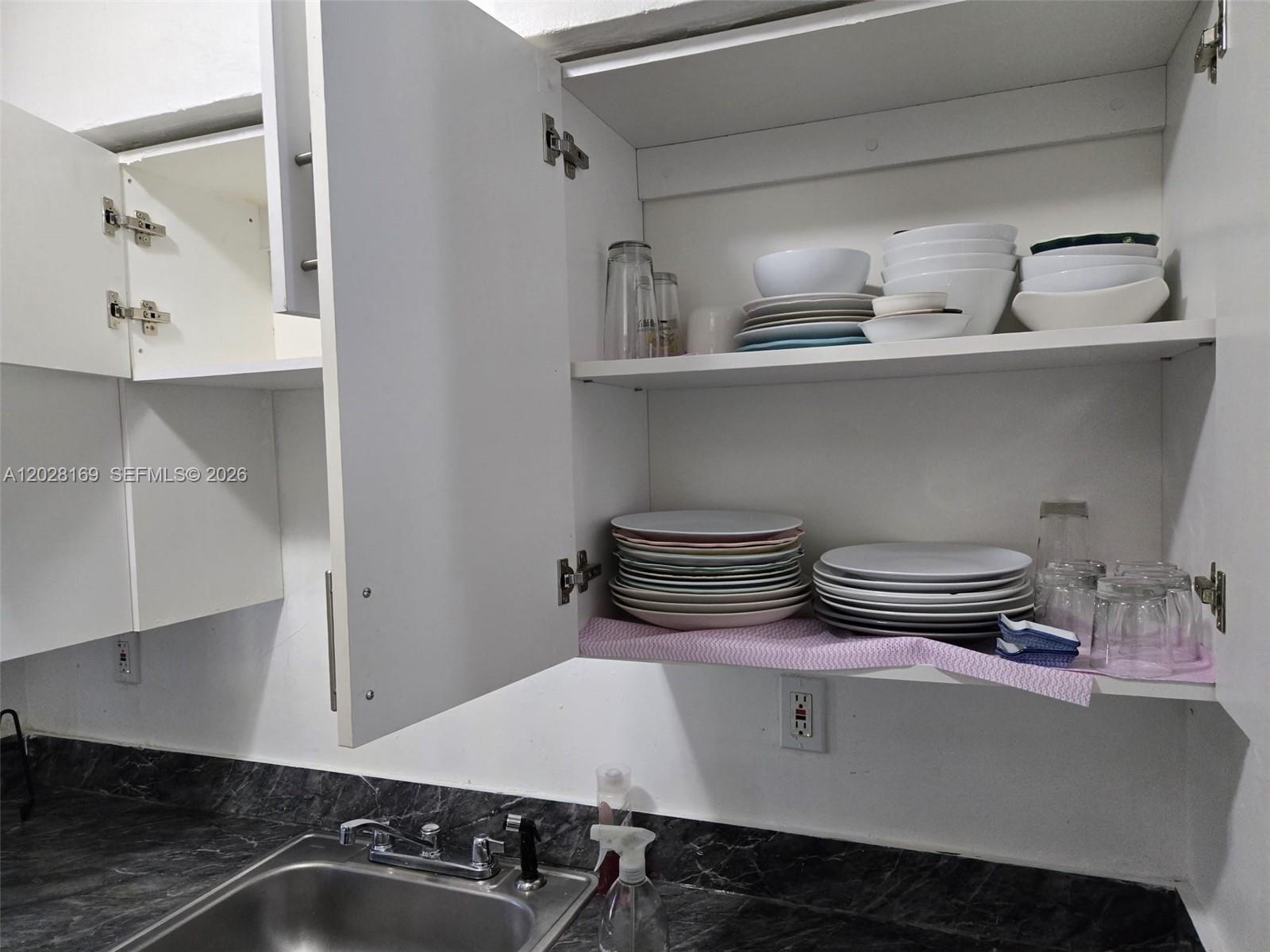 7035 Rue Granville, Unit 2 Miami Beach, FL 33141 - Photo 4 of 6
