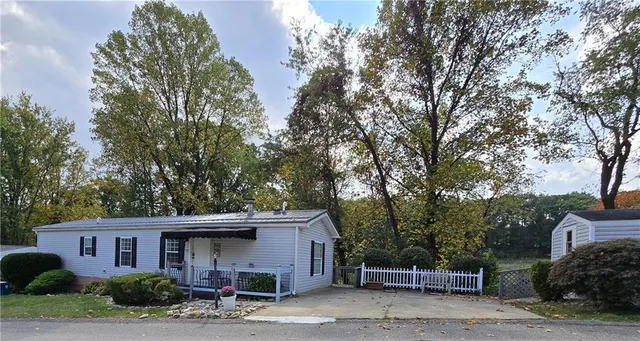 $44,900 | 114 Hawthorne Court, Delmont, PA 15626