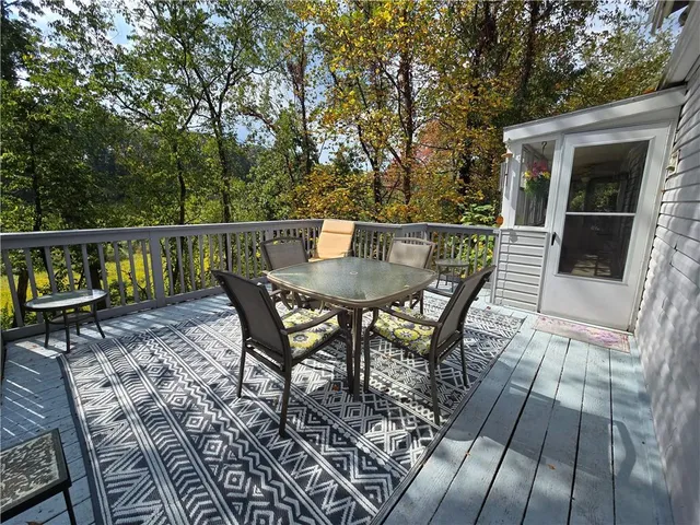 $43,900 | 114 Hawthorne Court, Delmont, PA 15626