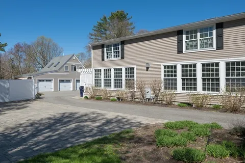 $1,699,000 | 39 Ryder Lane, Marion, MA 02738