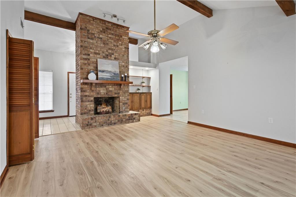 811 Constitution Drive Slidell, LA 70458 - Photo 2 of 15