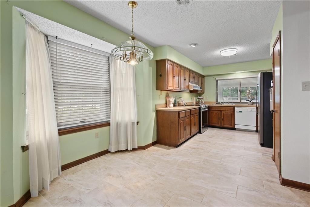 811 Constitution Drive Slidell, LA 70458 - Photo 4 of 15