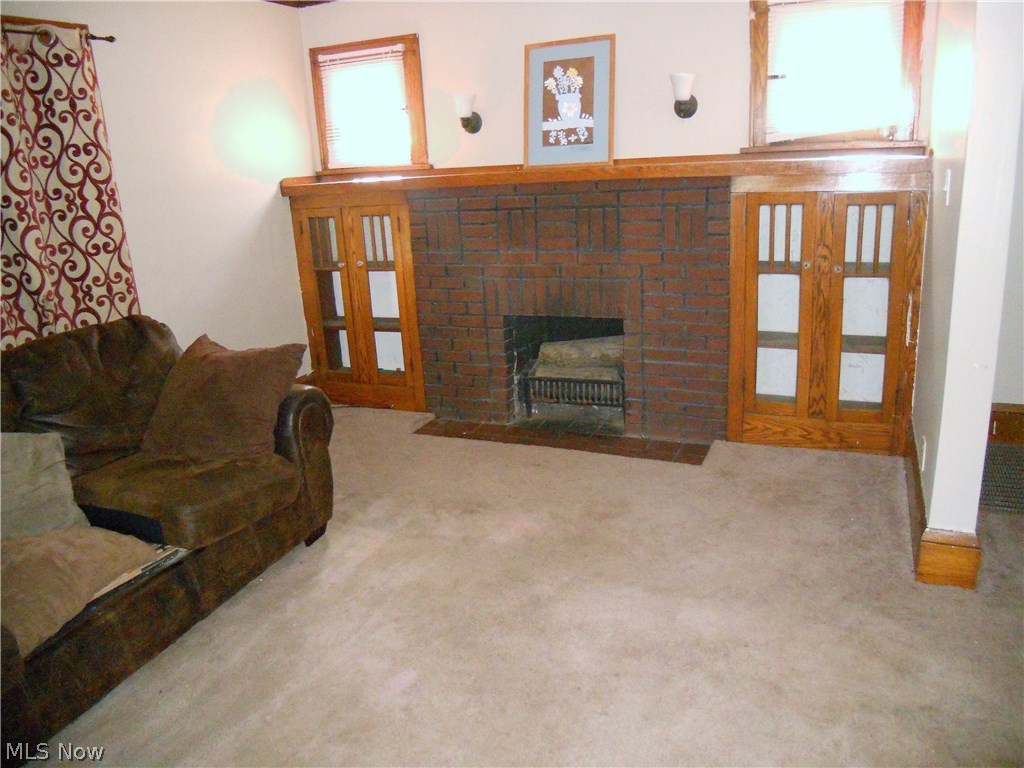 1006 Berwin Street Akron, OH 44310 - Photo 7 of 16 Gallery Image 7