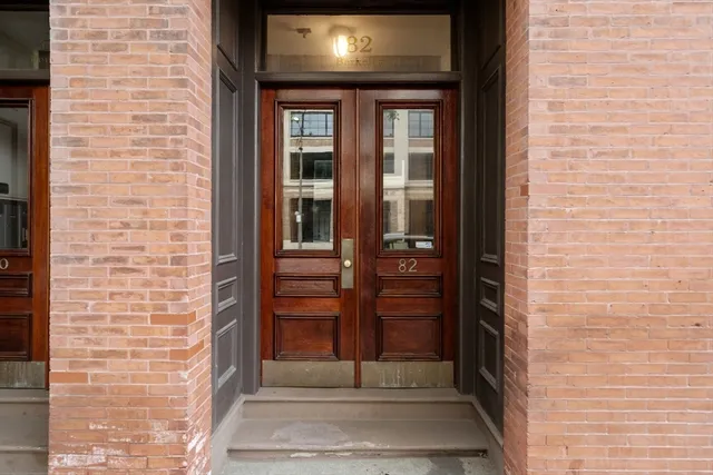 a view of entryway door of the house