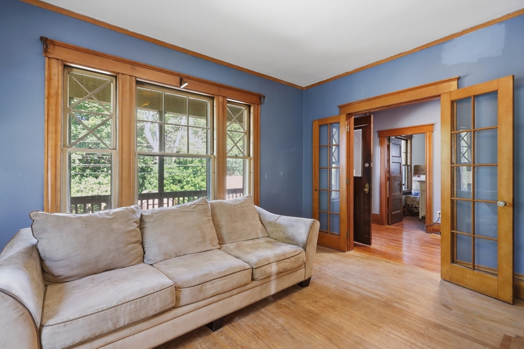 76 Grant Street Gardner, MA 01440 - Photo 5 of 27