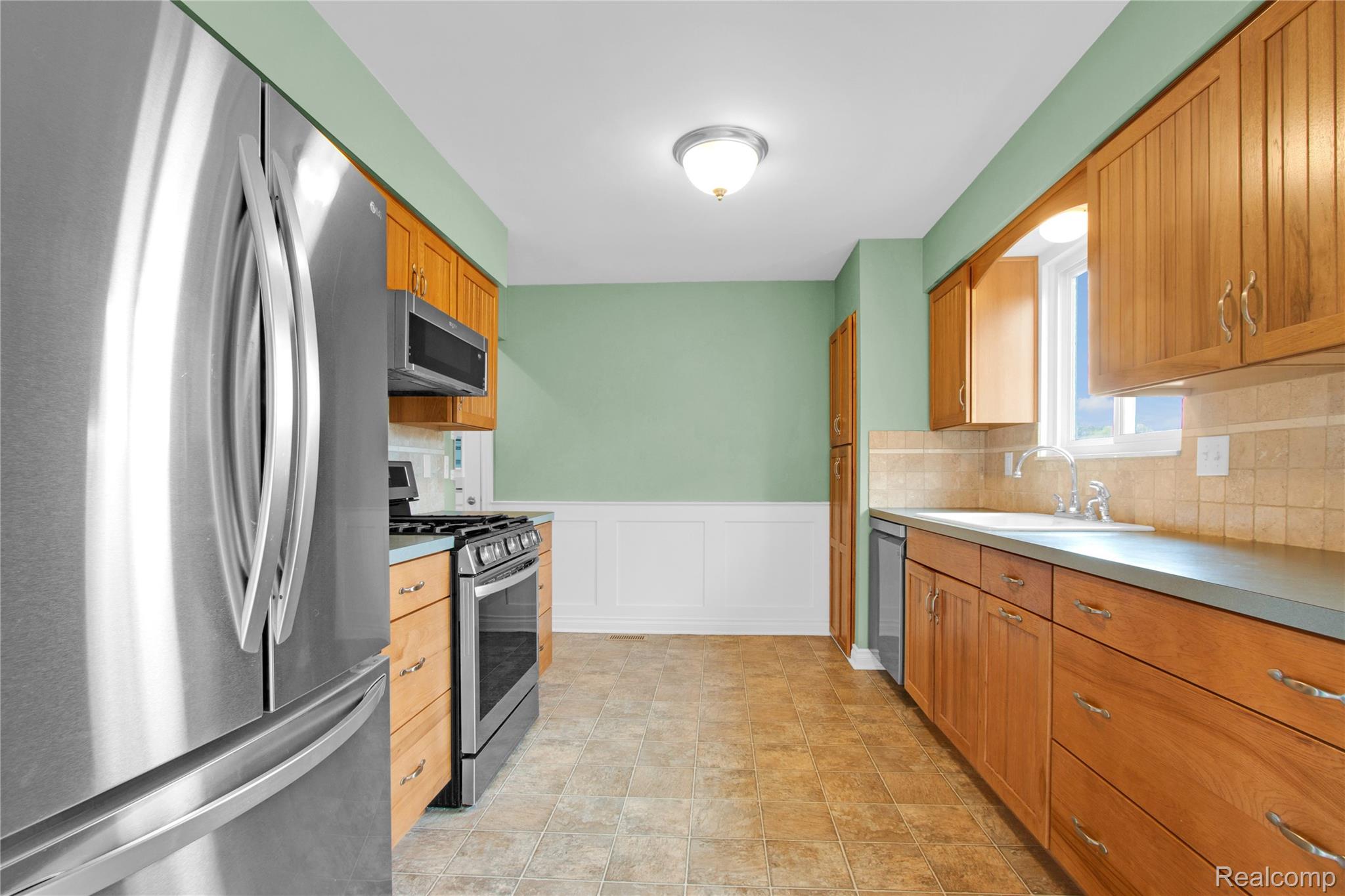 9093 Jordan Road Grand Blanc, MI 48439 - Photo 24 of 40 24.jpg