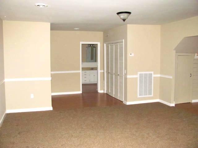 50 Sycamore Landing Road Waverly, TN 37185 - Photo 14 of 20 You will use the handy carport entrance on a regular basis and just inside the huge entry foyer is a storage unit for coats, boots and outdoor gear.