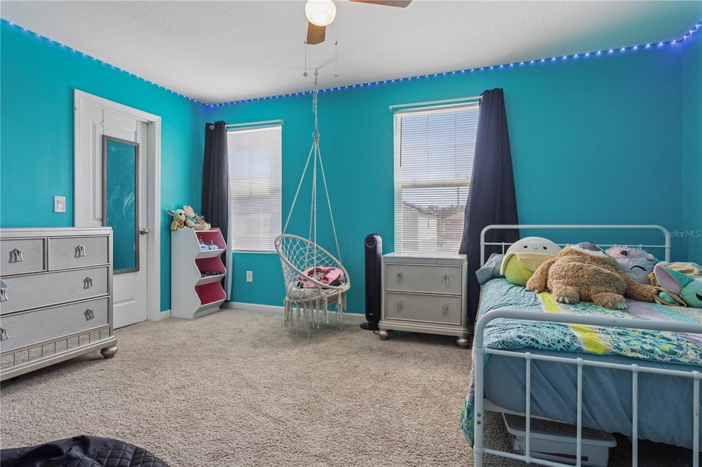 35159 Daisy Meadow Loop Zephyrhills, FL 33541 - Photo 15 of 31