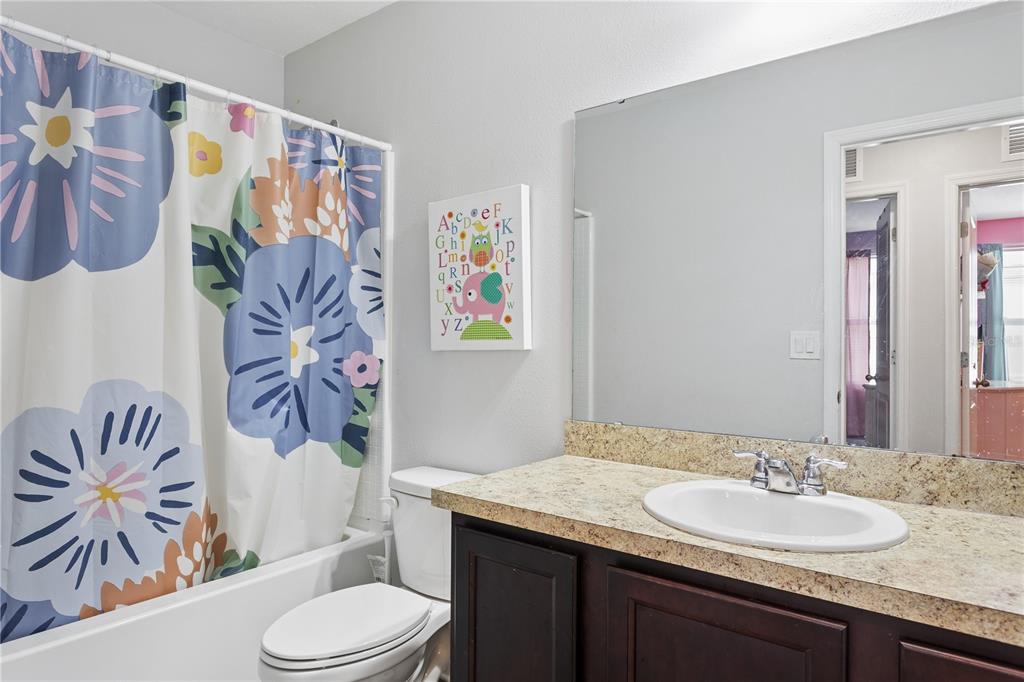 35159 Daisy Meadow Loop Zephyrhills, FL 33541 - Photo 18 of 31