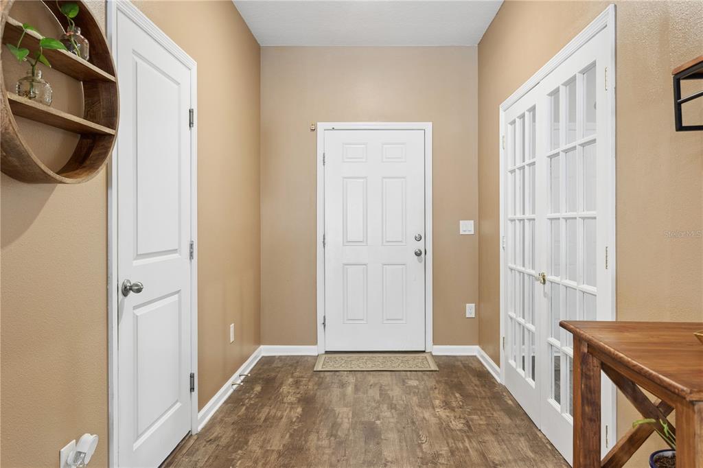 35159 Daisy Meadow Loop Zephyrhills, FL 33541 - Photo 3 of 31