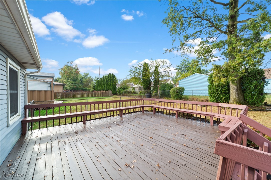 13835 Milo Road Cleveland, OH 44125 - Photo 31 of 33