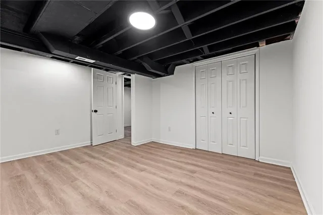 $400,000 | 8122 West 92nd Terrace, Overland Park, KS 66212