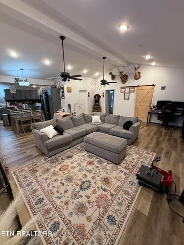 $340,000 | 5550 South York Highway, Grimsley, TN 38565