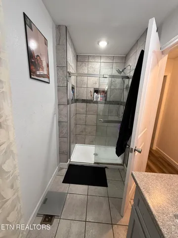 $340,000 | 5550 South York Highway, Grimsley, TN 38565