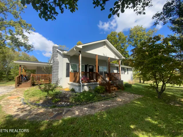 $340,000 | 5550 South York Highway, Grimsley, TN 38565