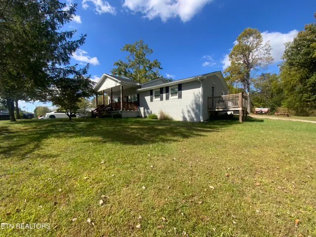 $340,000 | 5550 South York Highway, Grimsley, TN 38565