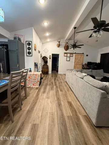 $340,000 | 5550 South York Highway, Grimsley, TN 38565