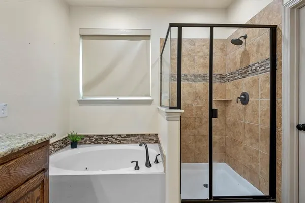 $450,000 | 9257 Water Oak Drive, Arlington, TX 76002