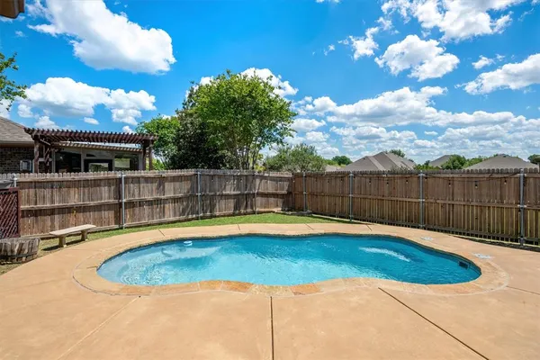 $450,000 | 9257 Water Oak Drive, Arlington, TX 76002