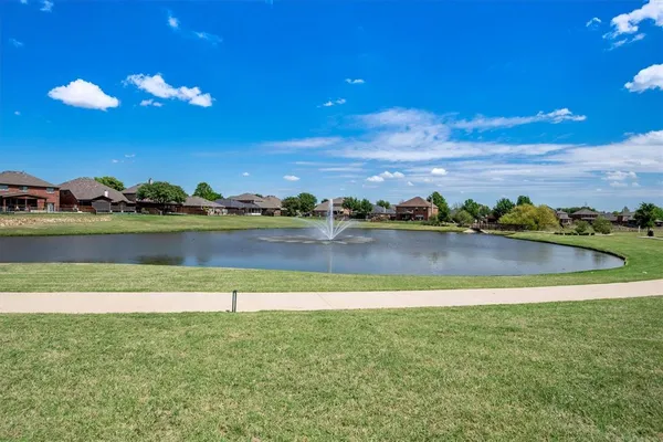 $450,000 | 9257 Water Oak Drive, Arlington, TX 76002