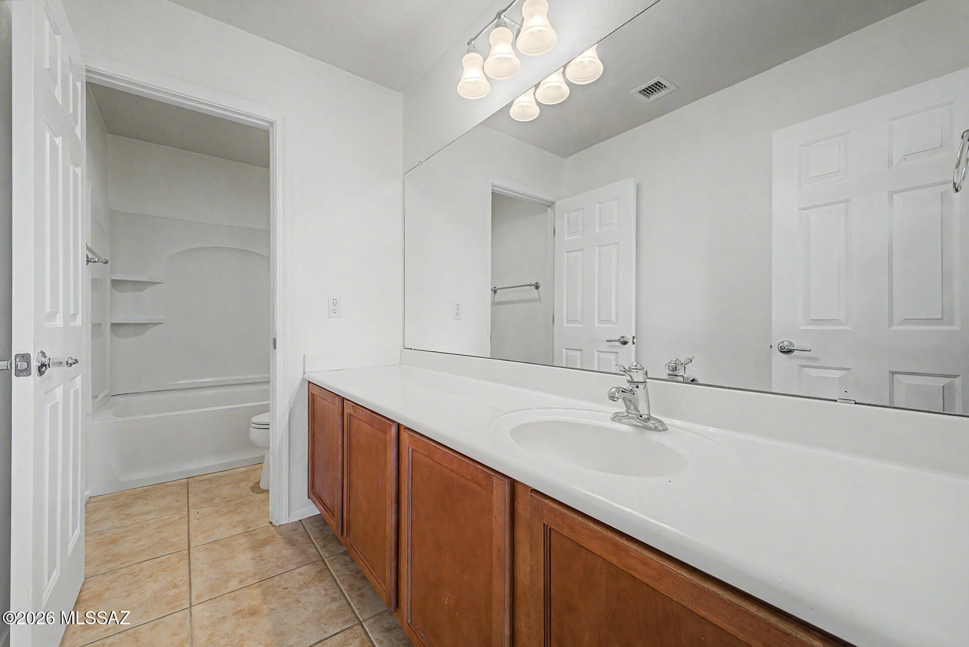 33840 South Miner Road Red Rock, AZ 85145 - Photo 21 of 51 Bathroom #3 Upstairs