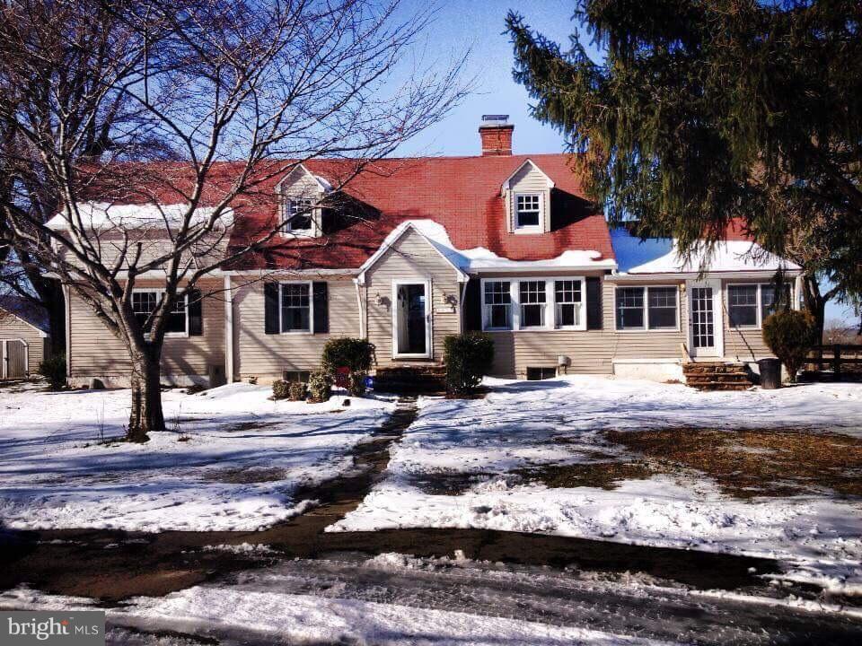 4278 Catlett Road Midland, VA 22728 - Photo 1 of 14 Exterior (Front)