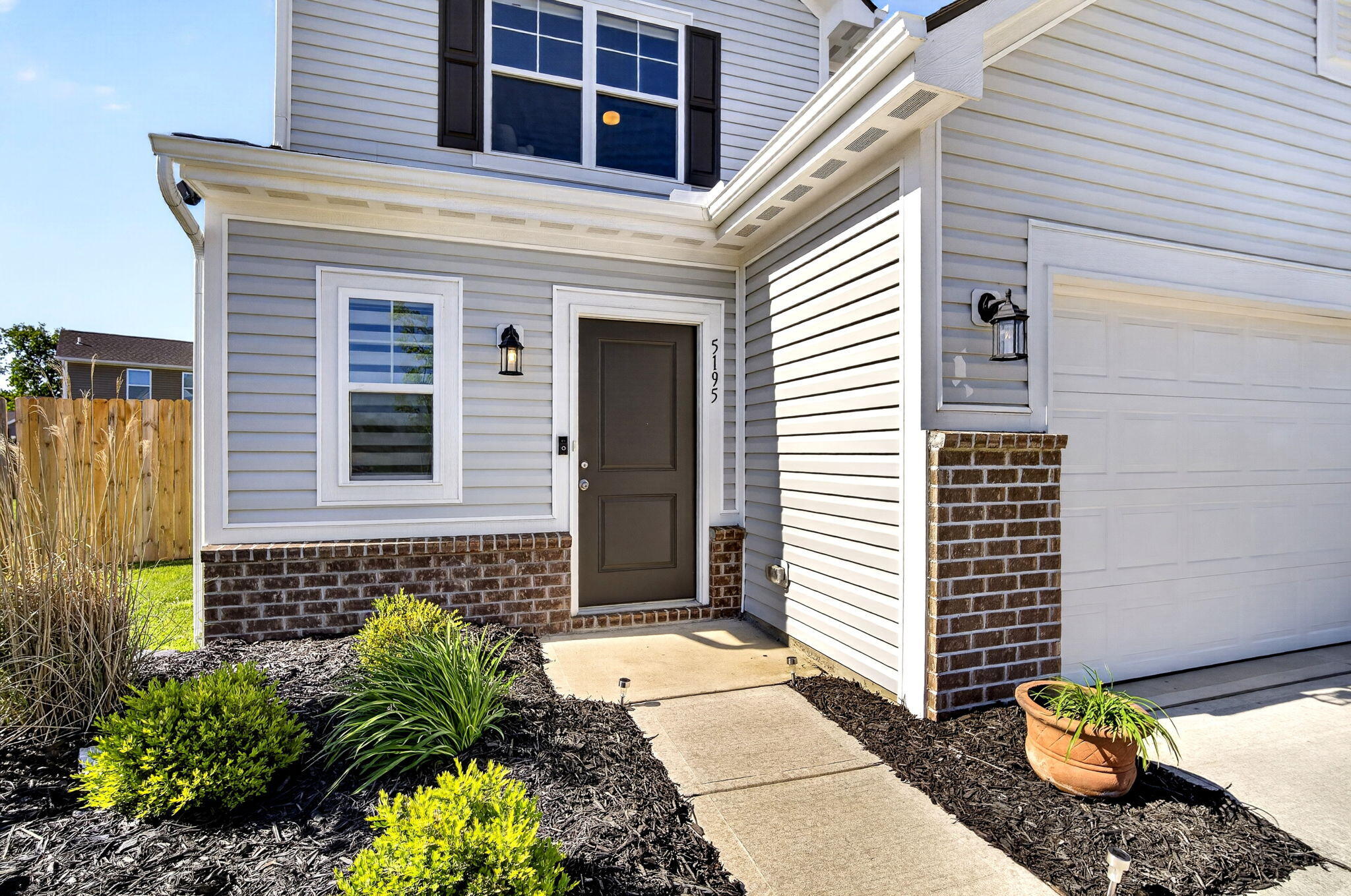 5195 Burton Drive Springfield, OH 45503 - Photo 5 of 44 5-web-or-mls-5195-burton-dr
