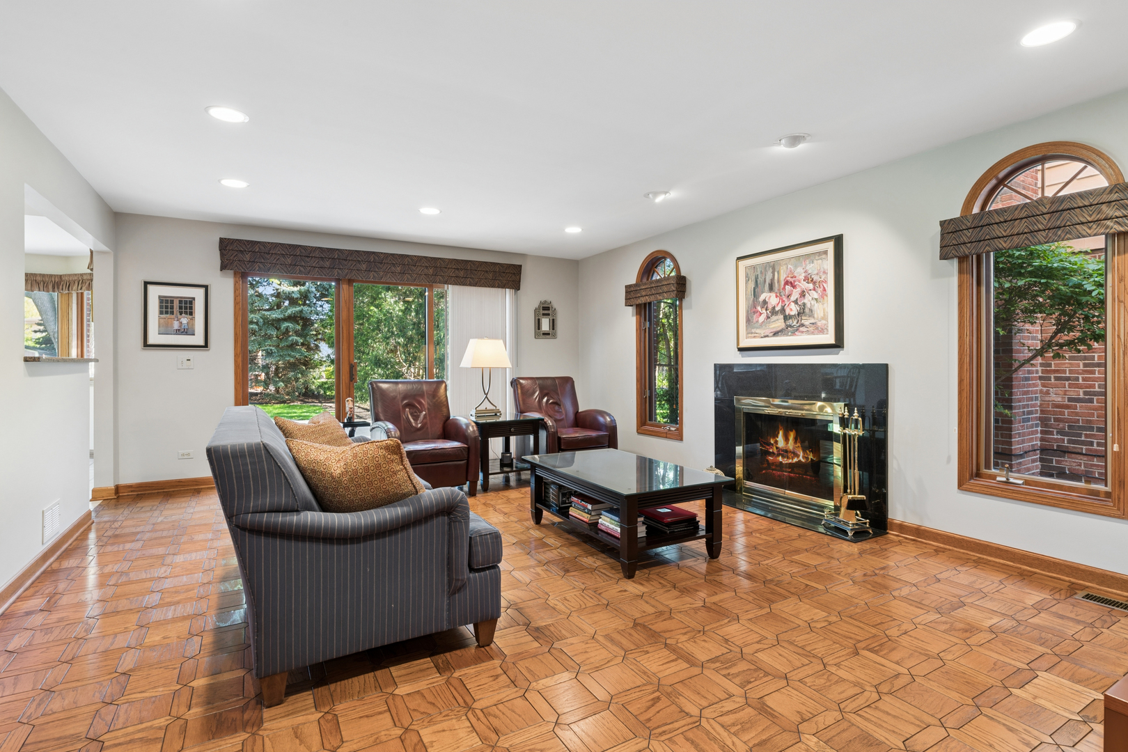 2208 Milton Avenue Park Ridge, IL 60068 - Photo 12 of 39 Gallery Image 12
