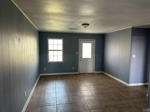 $900 | 11731 Highway 1, Unit 1, Lettsworth, LA 70753