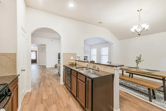 $299,900 | 1704 Wandering Hills Road, Conroe, TX 77304