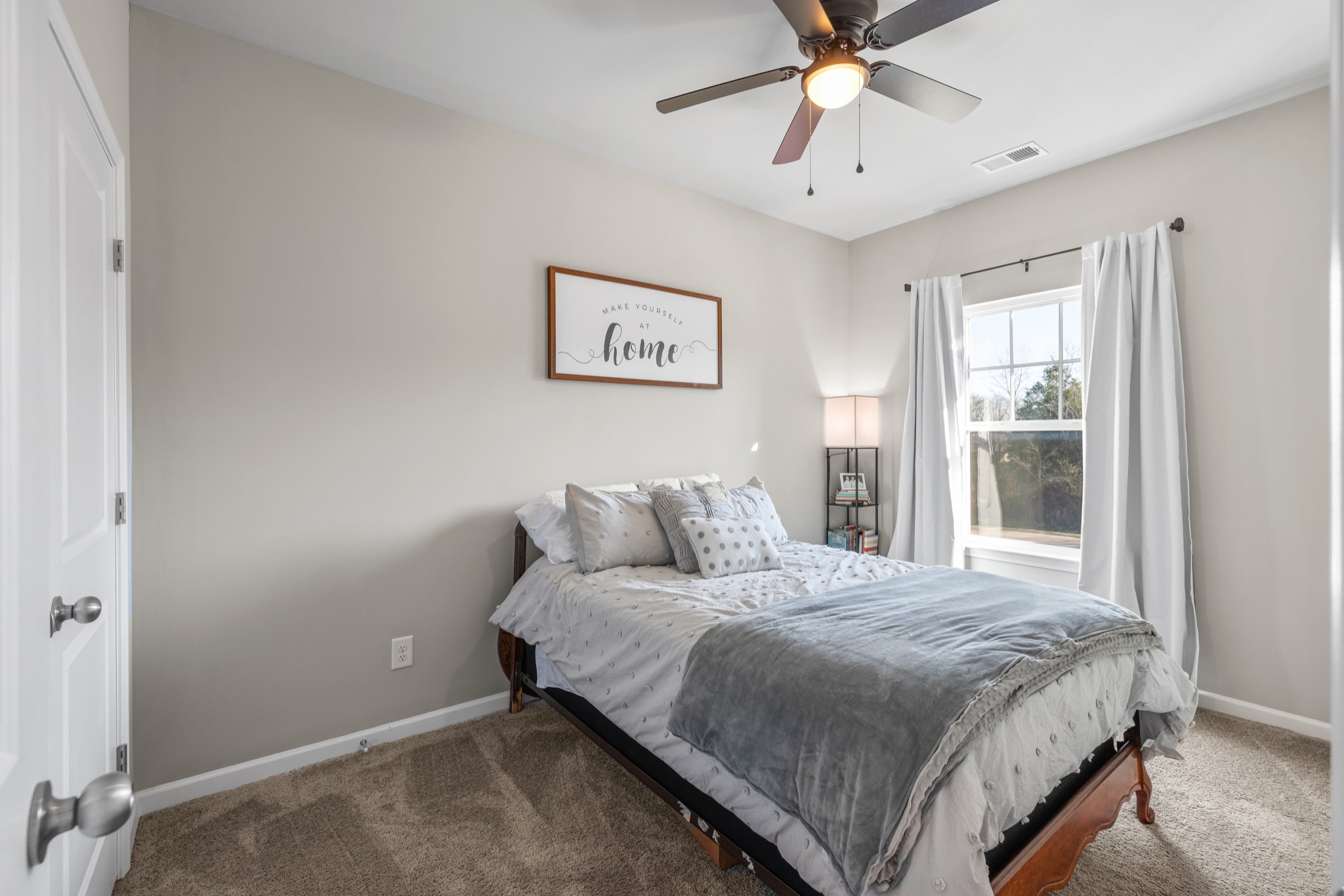 2806 Dixie Road Columbia, TN 38401 - Photo 22 of 28 a bedroom with a bed and window