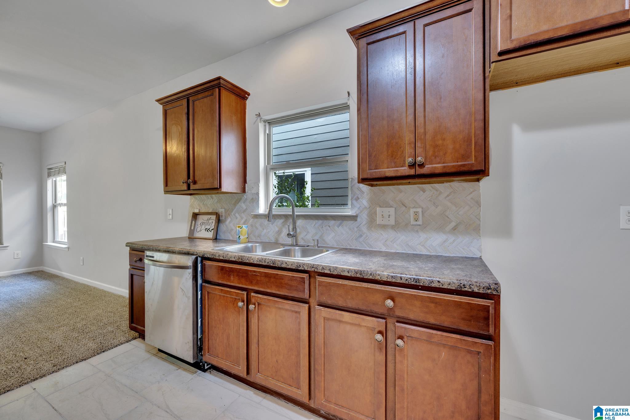 6566 Cathwick Way McCalla, AL 35111 - Photo 4 of 35