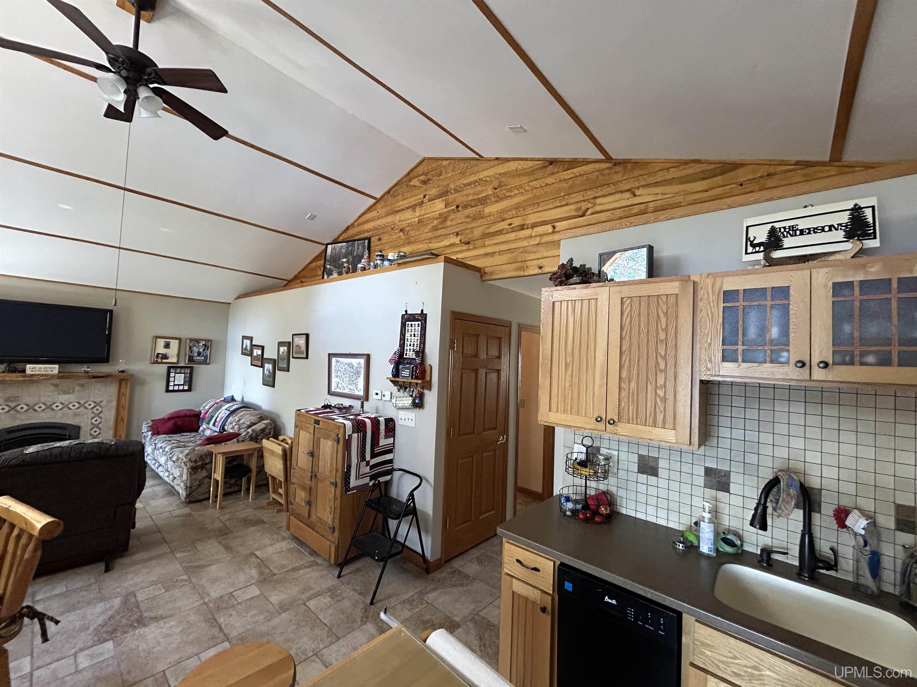 14988 33 Road Wetmore, MI 49895 - Photo 28 of 56