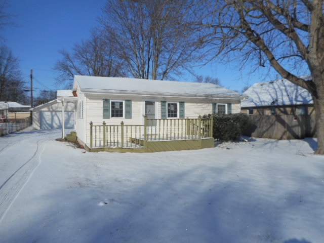 417 North Claypool Road Muncie, IN 47303 - Photo 2 of 14