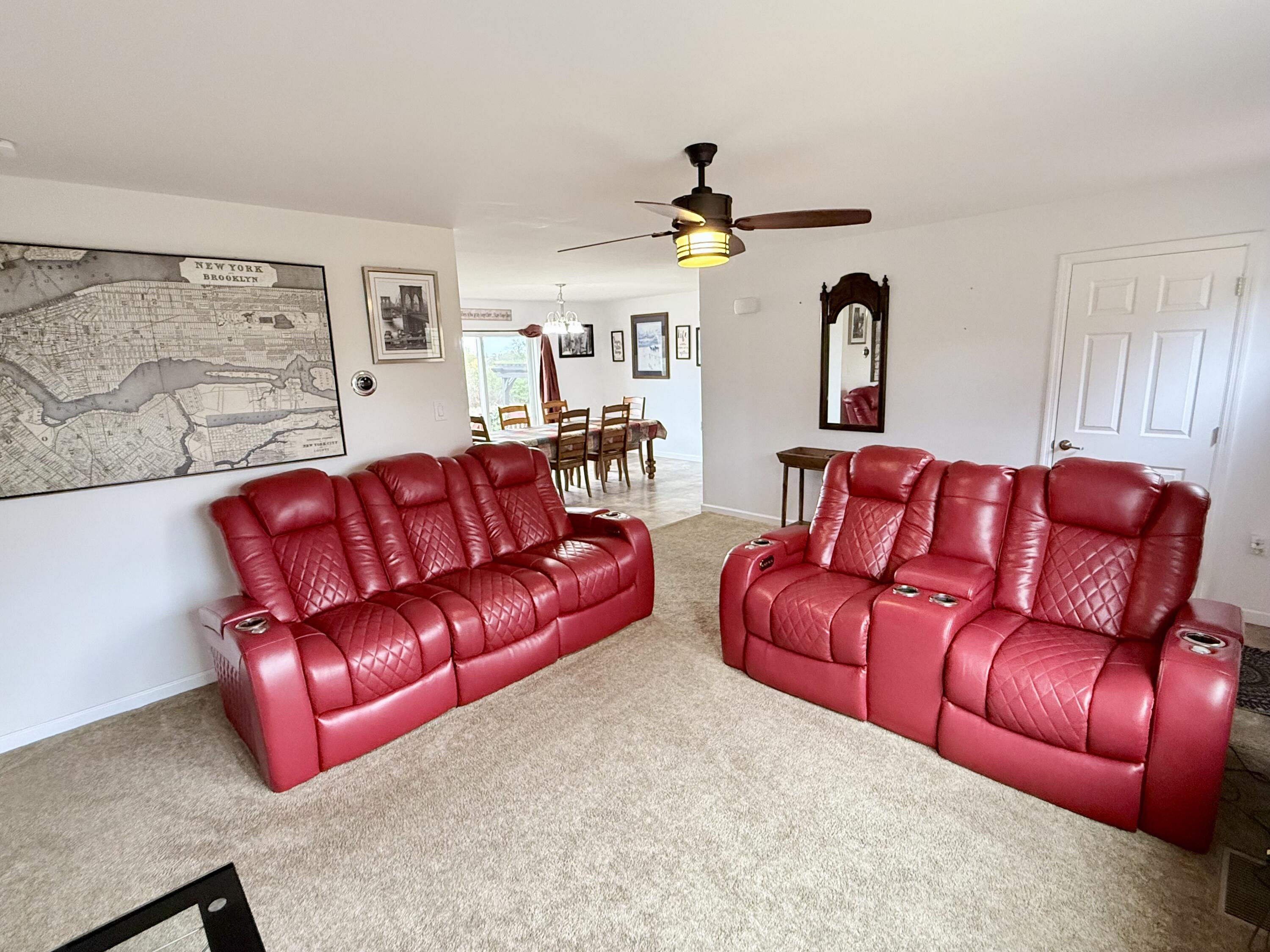 36 Bell Road Chazy, NY 12921 - Photo 10 of 29 Living room