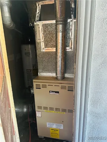 $279,900 | 1677 Main Street, Buffalo, NY 14209