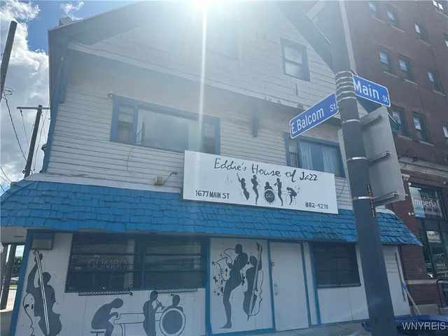 $279,900 | 1677 Main Street, Buffalo, NY 14209