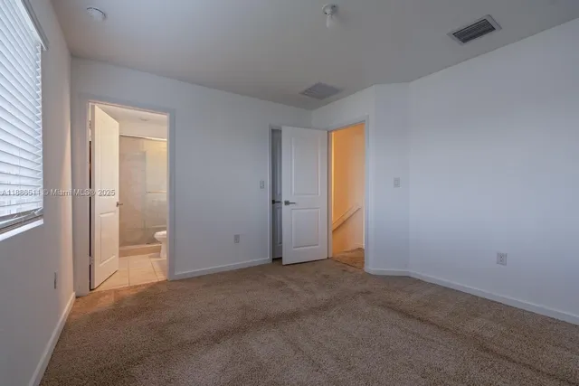 $2,400 | 1014 Southeast 23rd Avenue, Homestead, FL 33035