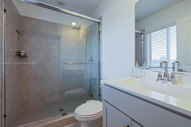 $2,400 | 1014 Southeast 23rd Avenue, Homestead, FL 33035