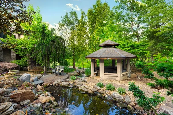 $1,250,000 | 126 West Cross Fox Trail, Camdenton, MO 65020