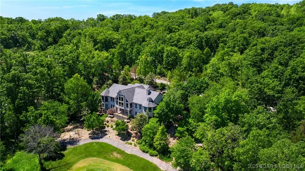 $1,250,000 | 126 West Cross Fox Trail, Camdenton, MO 65020
