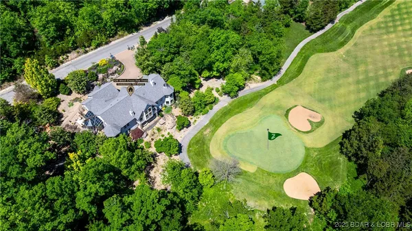 $1,250,000 | 126 West Cross Fox Trail, Camdenton, MO 65020