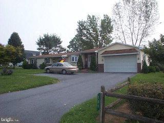 105 North Line Road Stevens, PA 17578 - Photo 1 of 7