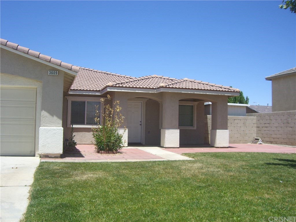 3609 Cobb Road Lancaster, CA 93535 - Photo 1 of 1 Front House