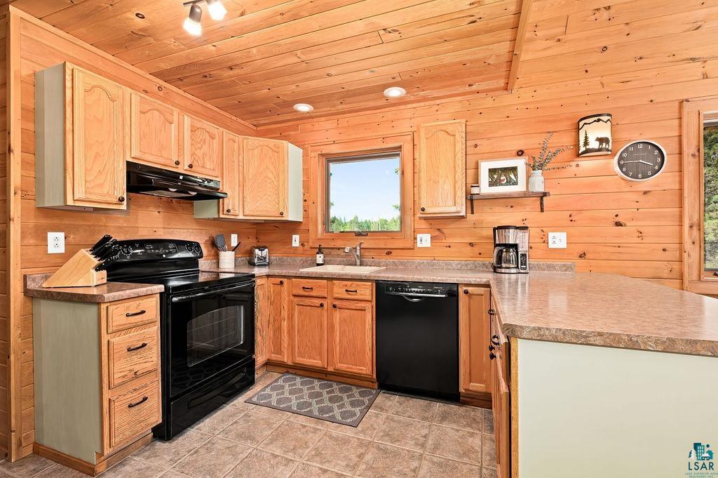 7842 South Ibsen Road Hawthorne, WI 54849 - Photo 12 of 33